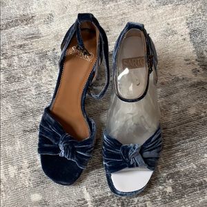 Franco Sarto Women’s Edana Velvet Sandal